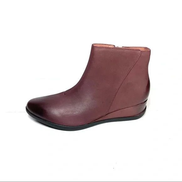 Dansko Serenity EU 39 US 8.5 - 9 Waterproof Wine Leather Wedge Booties Boots NIB - Picture 2 of 13